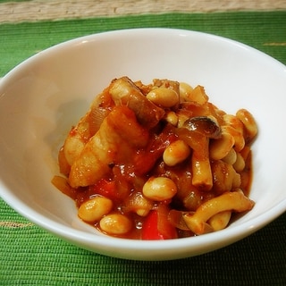 チキンと大豆のトマトカレー